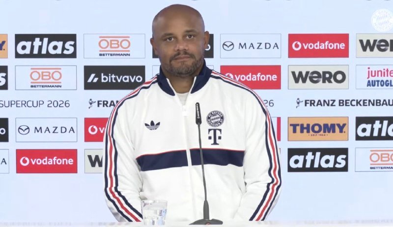 فينسنت كومباني عن جمال موسيالا: “هذه هي المرة الأولى التي يُصبح فيها الأمر علني…