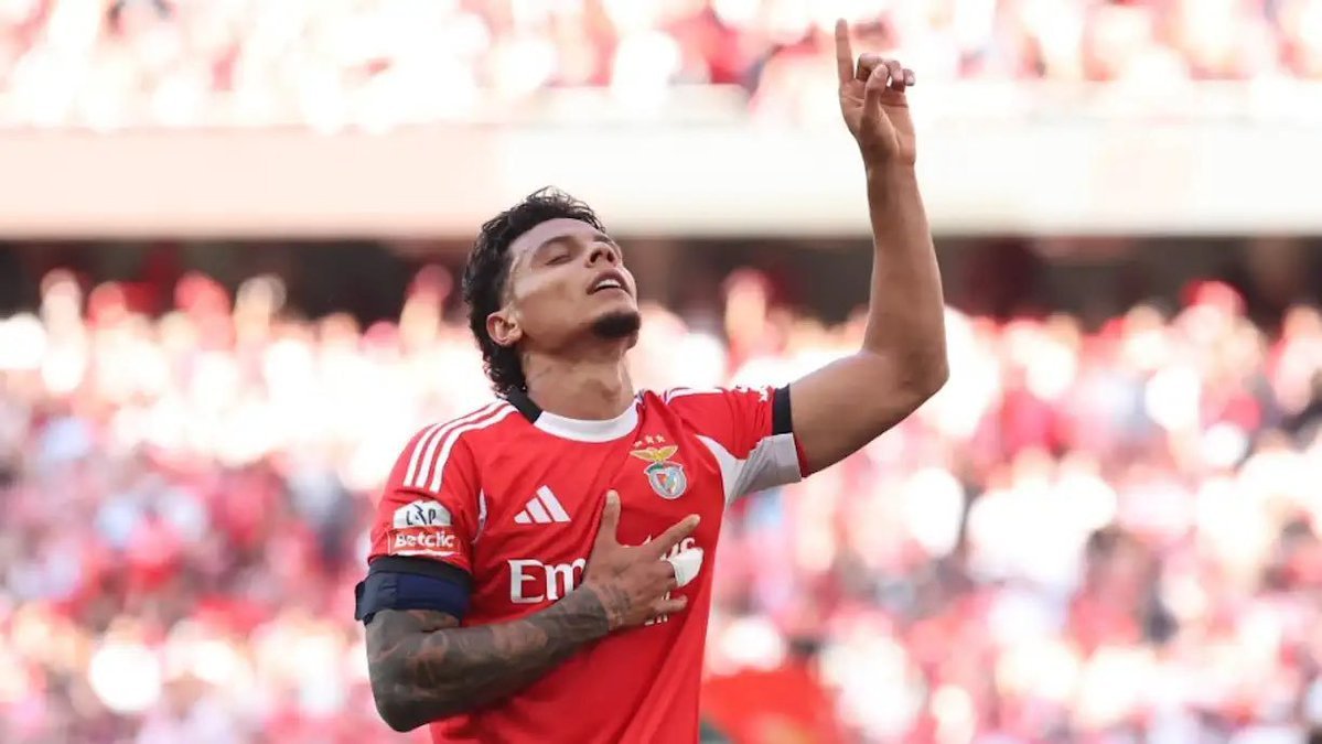 ريتشارد ريوس :
انا سعيد جدًا بالانتقال إلى نادي الاتحاد ..
صحيح انني ذاهب اعار…