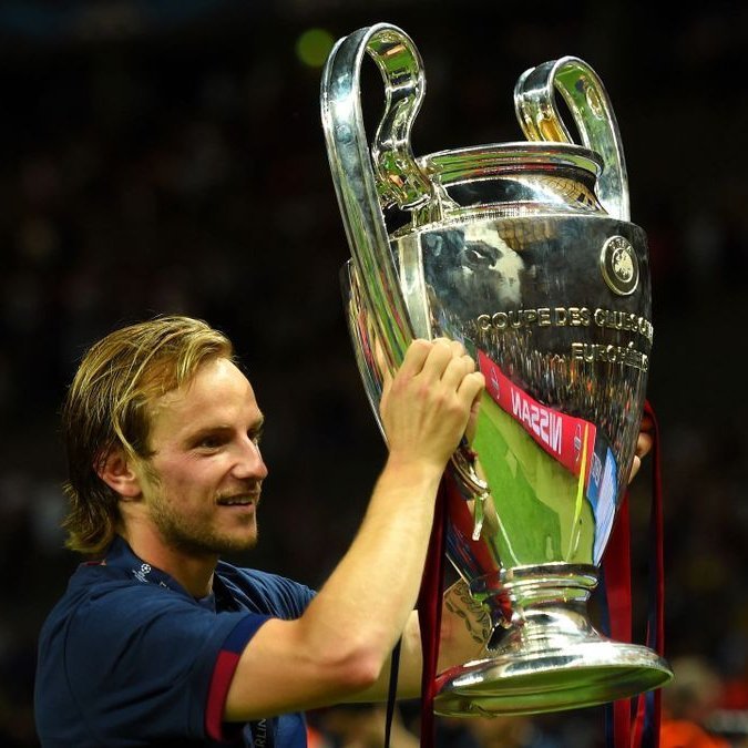 إيفان راكيتيتش:

أعتقد أن هذا سيكون عام برشلونة في دوري أبطال أوروبا.. 

الفريق …